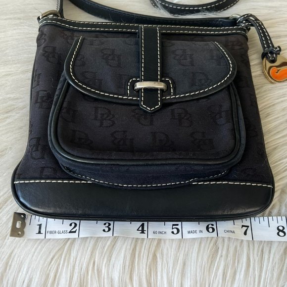 DOONEY & BOURKE Black Crossbody Letter Carrier Shoulder Handbag - Picture 15 of 16